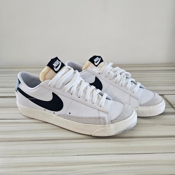 Nike Other - Nike White Leather Blazer Low '77 Vintage Men's Shoes Sneakers Size 7.5